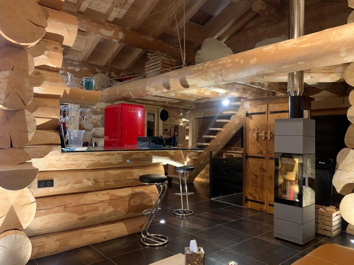 Chalet Anzac Chalet 5 Etoiles En Rondins Tout Neuf Unique Dans Les Aravis Les Villards-sur-Thônes Exterior photo