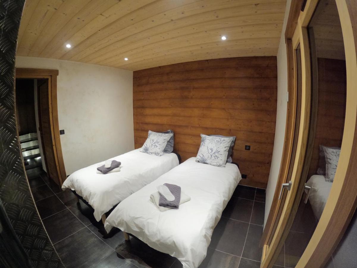 Chalet Anzac Chalet 5 Etoiles En Rondins Tout Neuf Unique Dans Les Aravis Les Villards-sur-Thônes Exterior photo